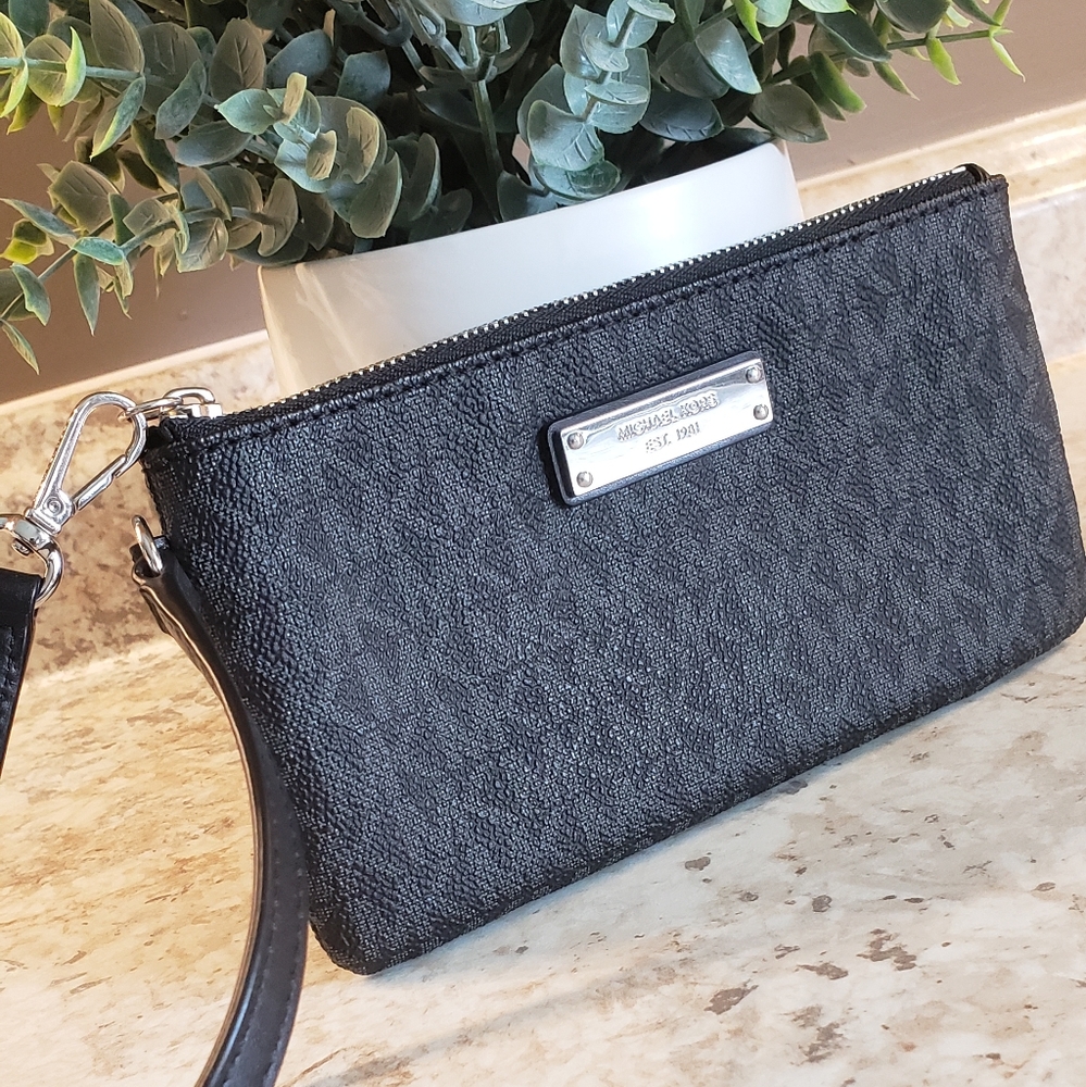 Michael kors MK black wristlet purse wallet